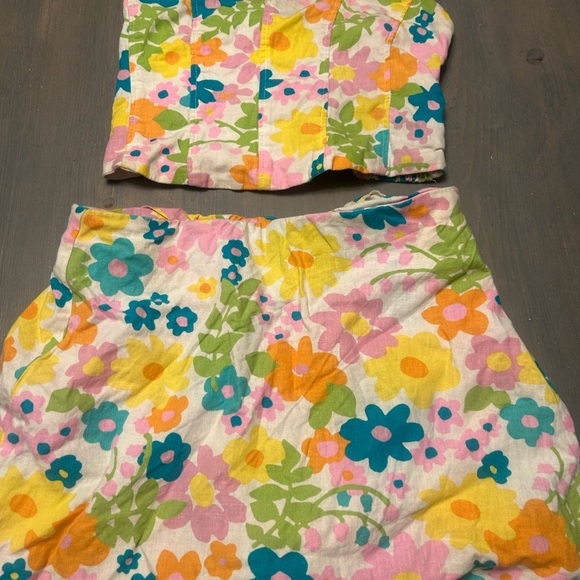 Show Me your Mumu corset skirt/shirt set💕 - Picture 2 of 6